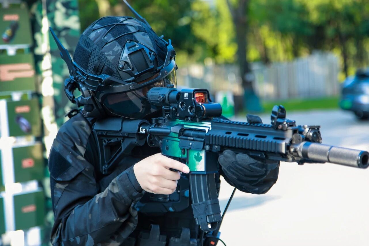 206C2